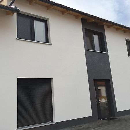 Apartment Lidicka Slavkov, 4 Person Slavkov u Brna Buitenkant foto